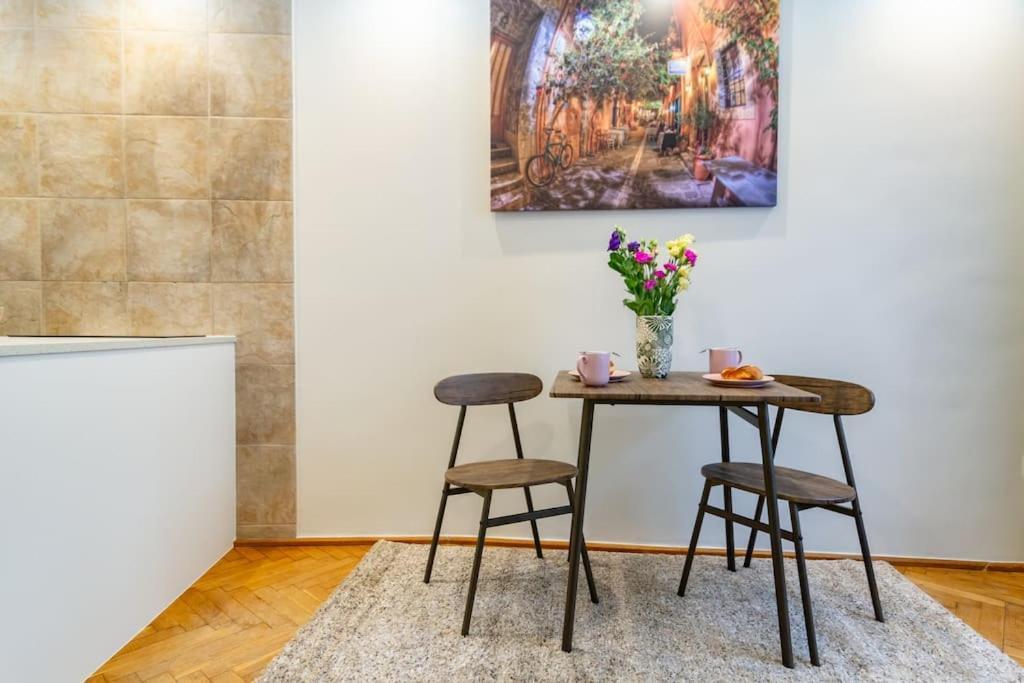 Apartment Miniscule Krakau
