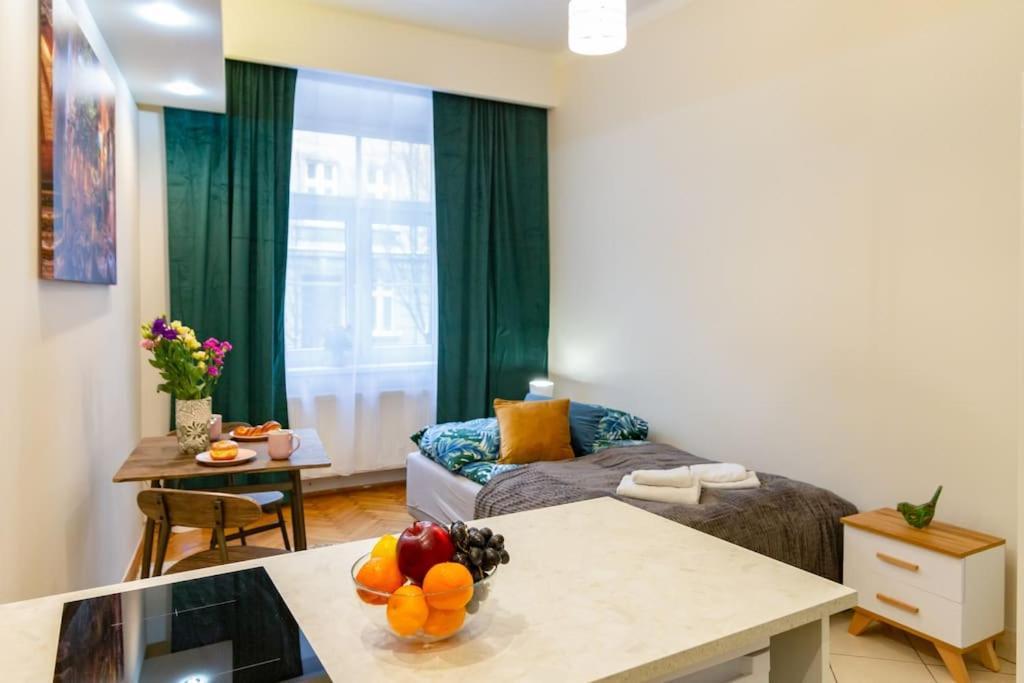 Miniscule Apartment